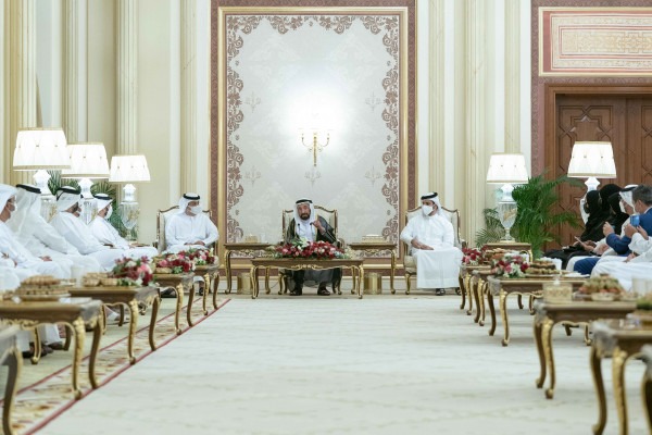  Sharjah Ruler meets chief editors, media personalities
