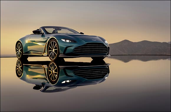  Aston Martin introduces the New V12 Vantage Roadster