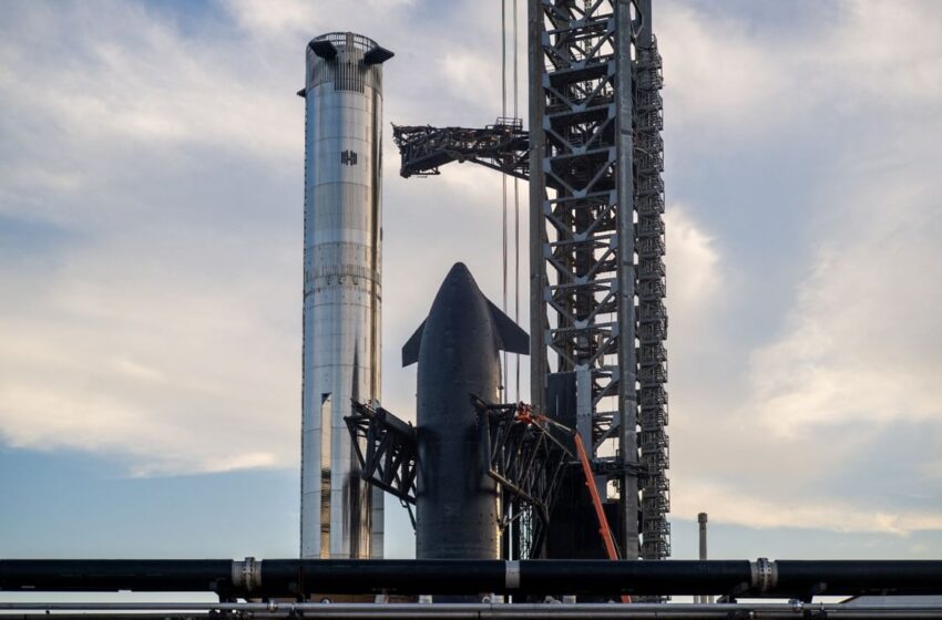  SpaceX postpones Starship test flight